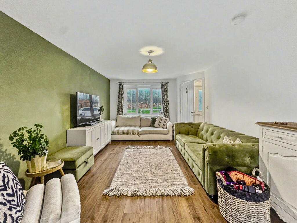 Peterson Place, Ladgate Woods photo 3