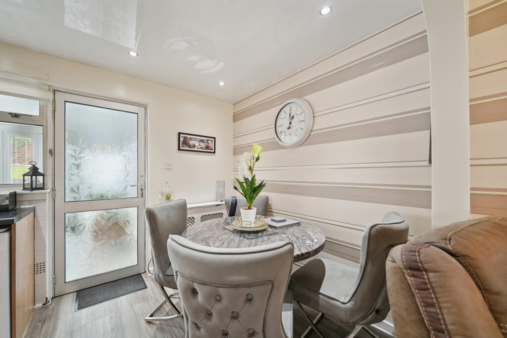 House in Glasgow - View 2