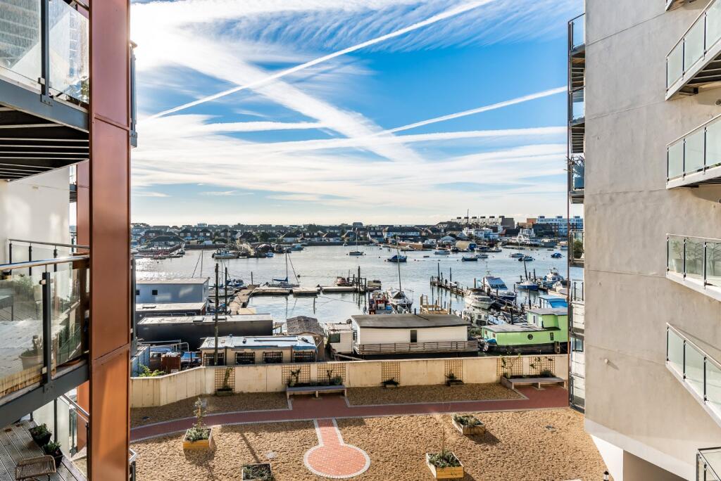 Main image of property: Brighton Road, Shoreham, West Sussex, BN43