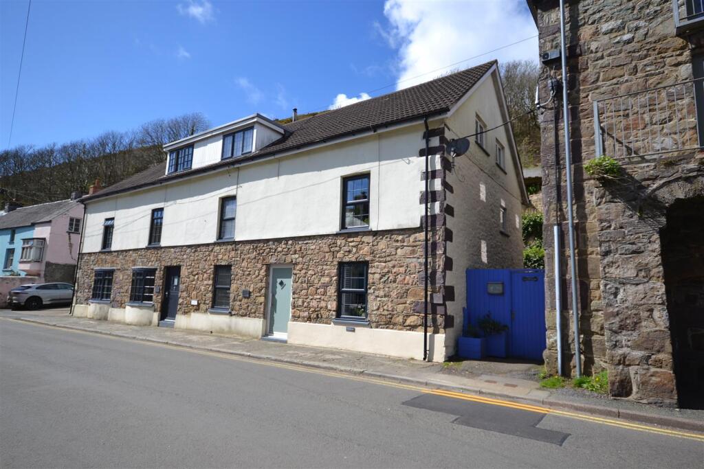 3-bed terraced on Main Street, Solva, £290,000