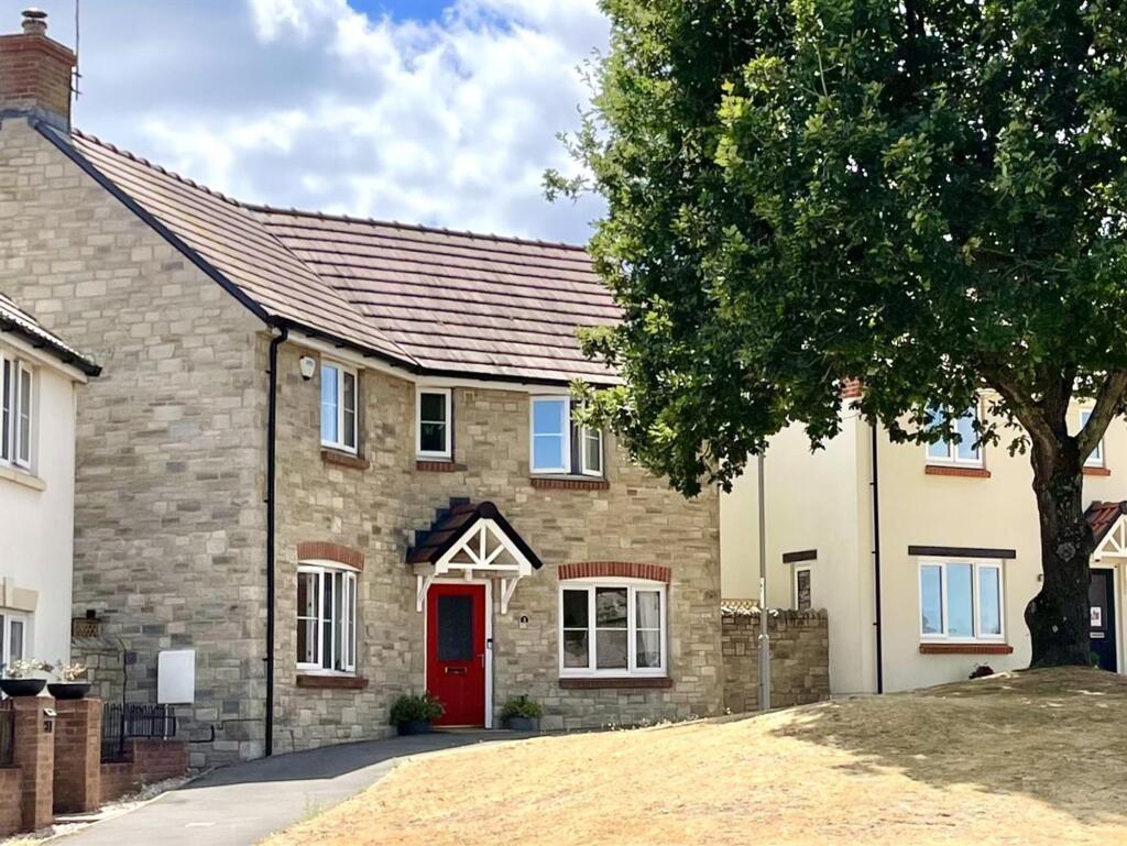 House in Dorchester, Crossways