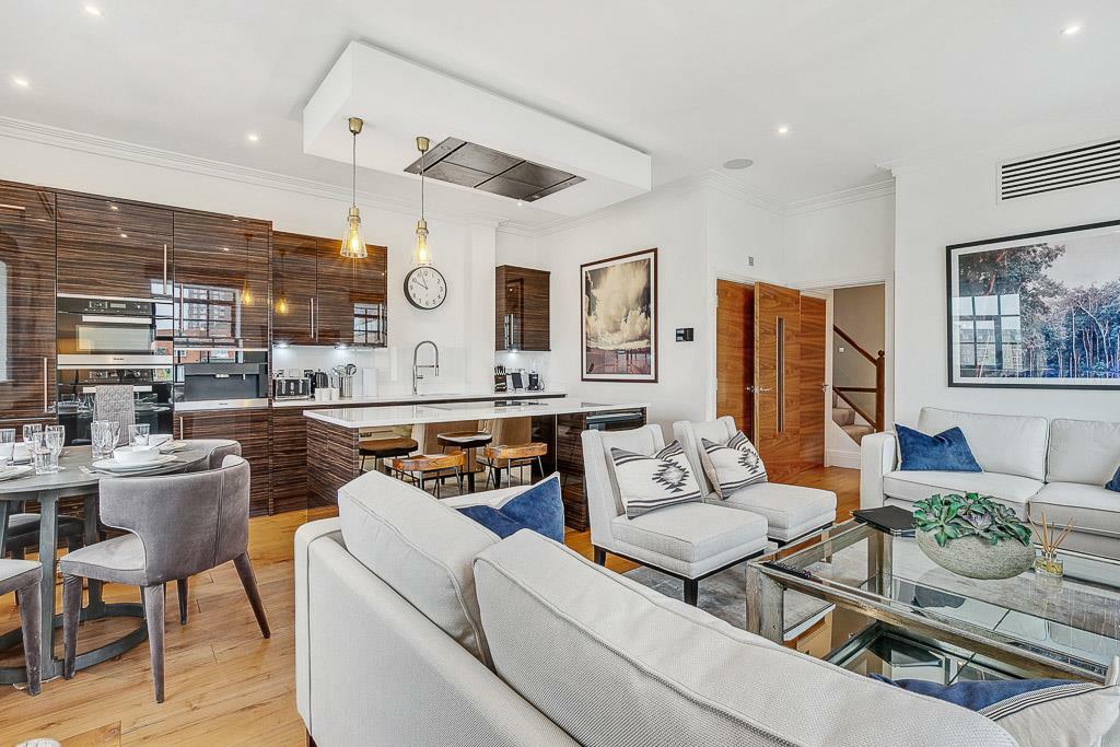 Main image of property: Rainville Road, London