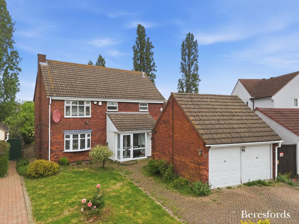 Main image of property: Tyle Green, Hornchurch, RM11