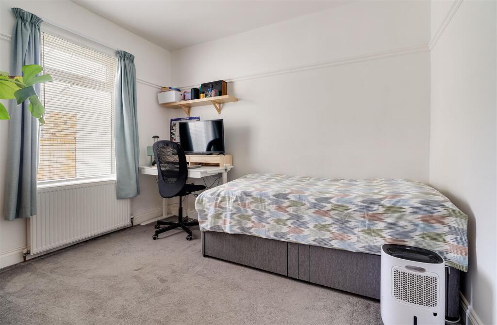 House in Cambridge, Romsey - View 5