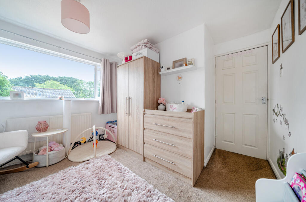 House in Fareham, Hampshire - More