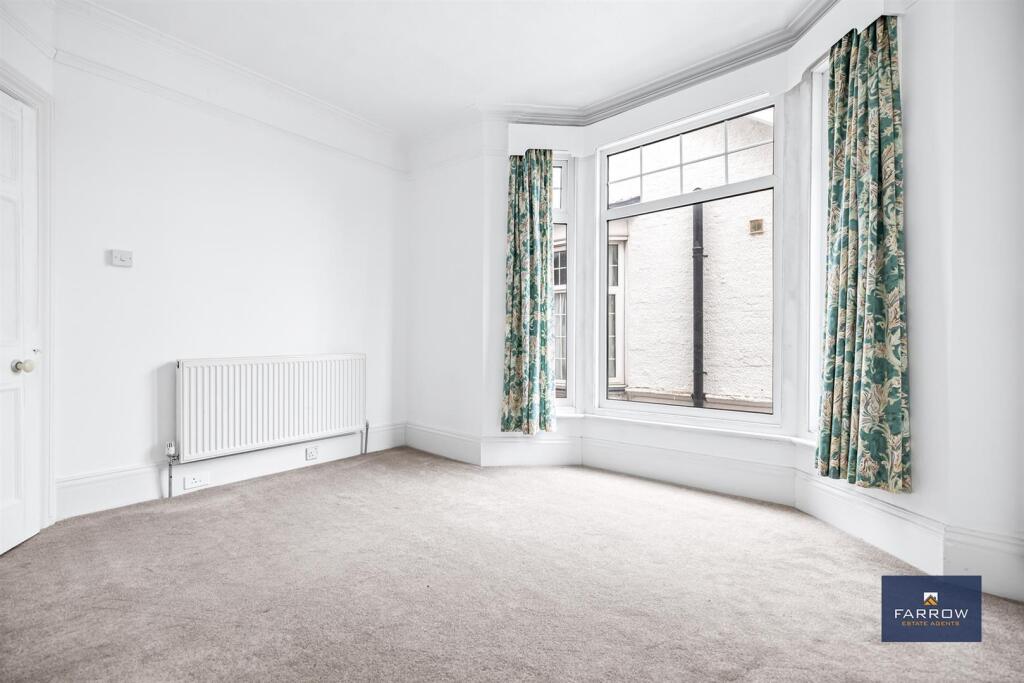 Apartment in Doncaster - View 5