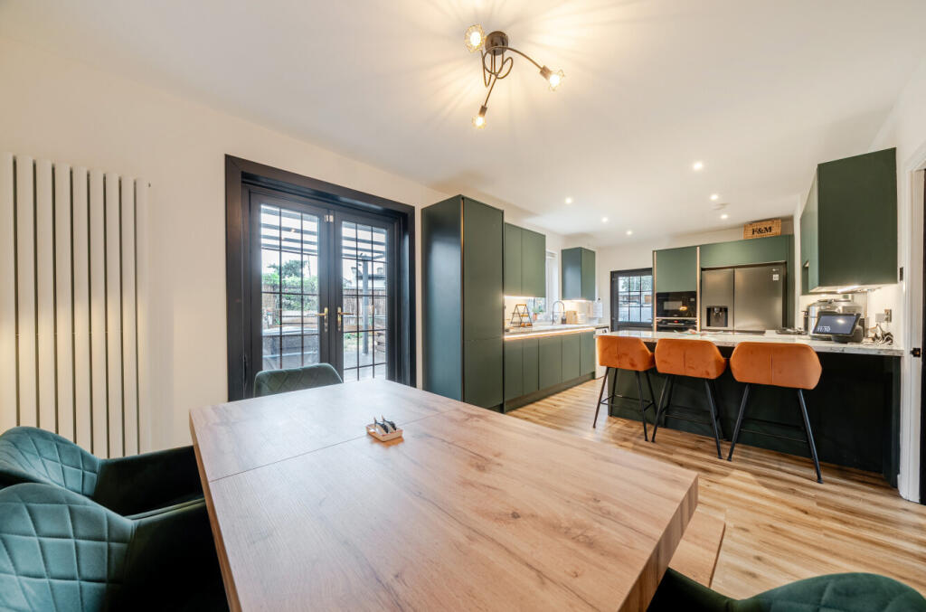 House in London, Royal Borough of Greenwich - View 3