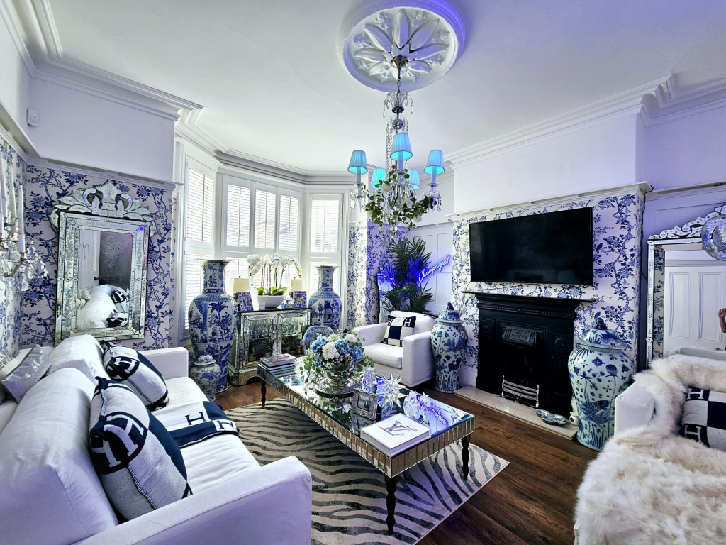 Princess Royal Terrace, Scarborough, North Yorkshire - View 4
