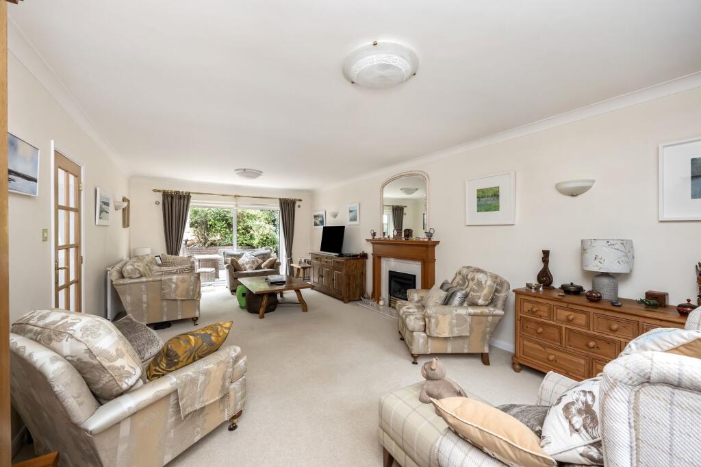 House in Tonbridge - View 2