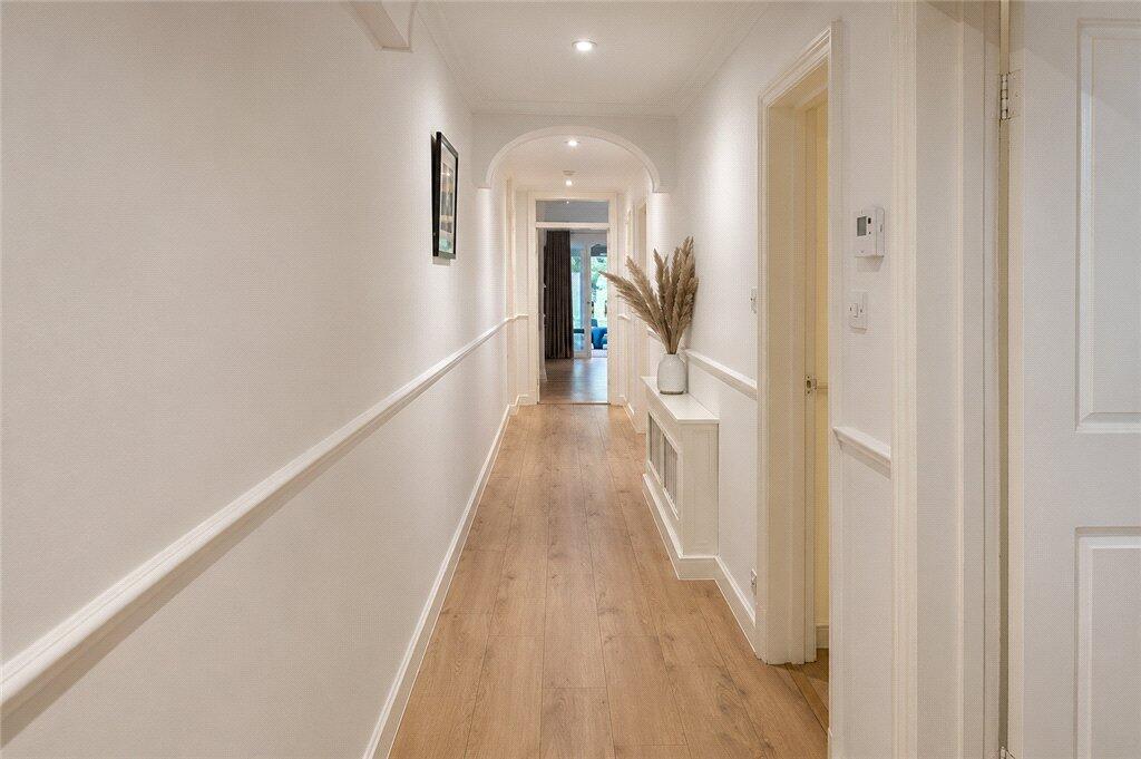 Apartment in London, Royal Borough of Kensington and Chelsea - View 5