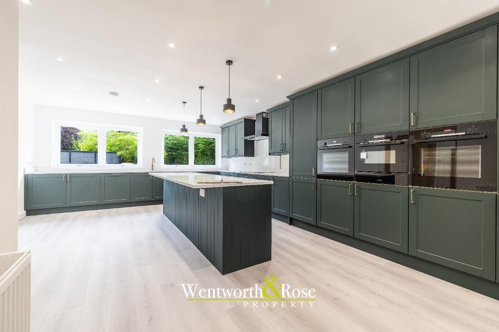 Blakesfield Drive, Barnt Green, Birmingham, West Midlands, B45 8JT - View 2