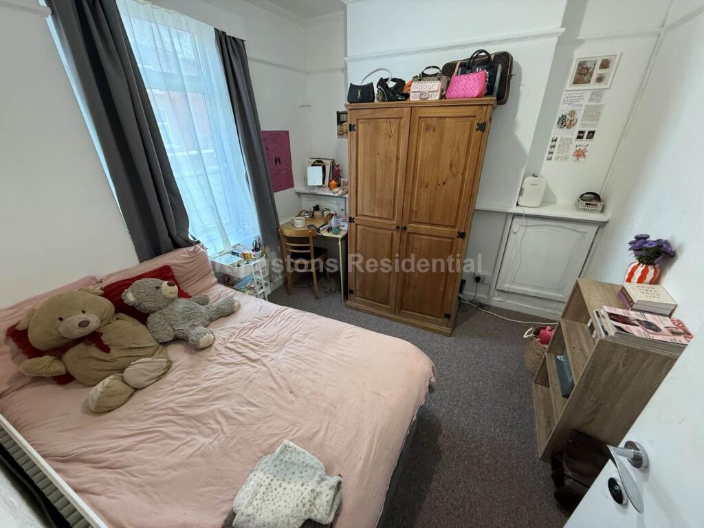House in Cardiff - More