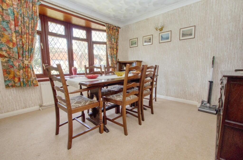 Thornhill Avenue, Southampton, Hampshire, SO19 photo 4