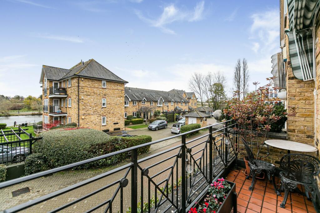 Main image of property: Swan Walk, Shepperton, Surrey, TW17
