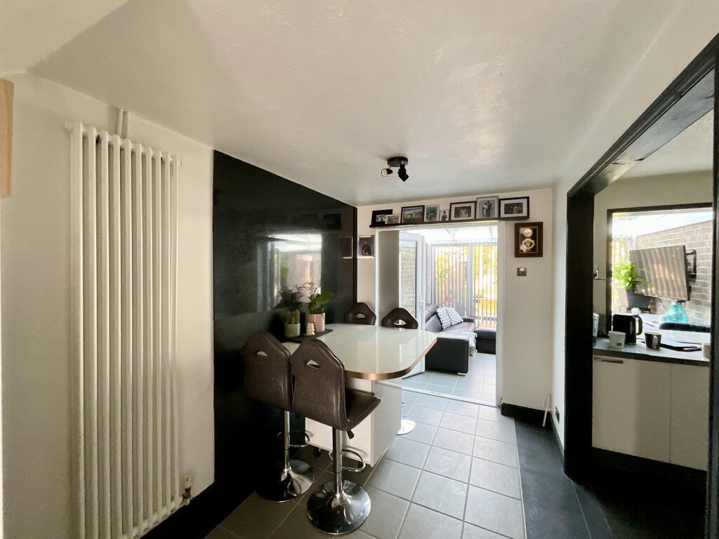 House in Gedling, St. Albans - View 5