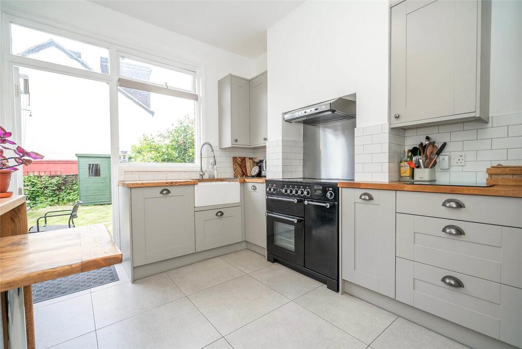House in London, Haringey Heartlands, Hornsey - View 5