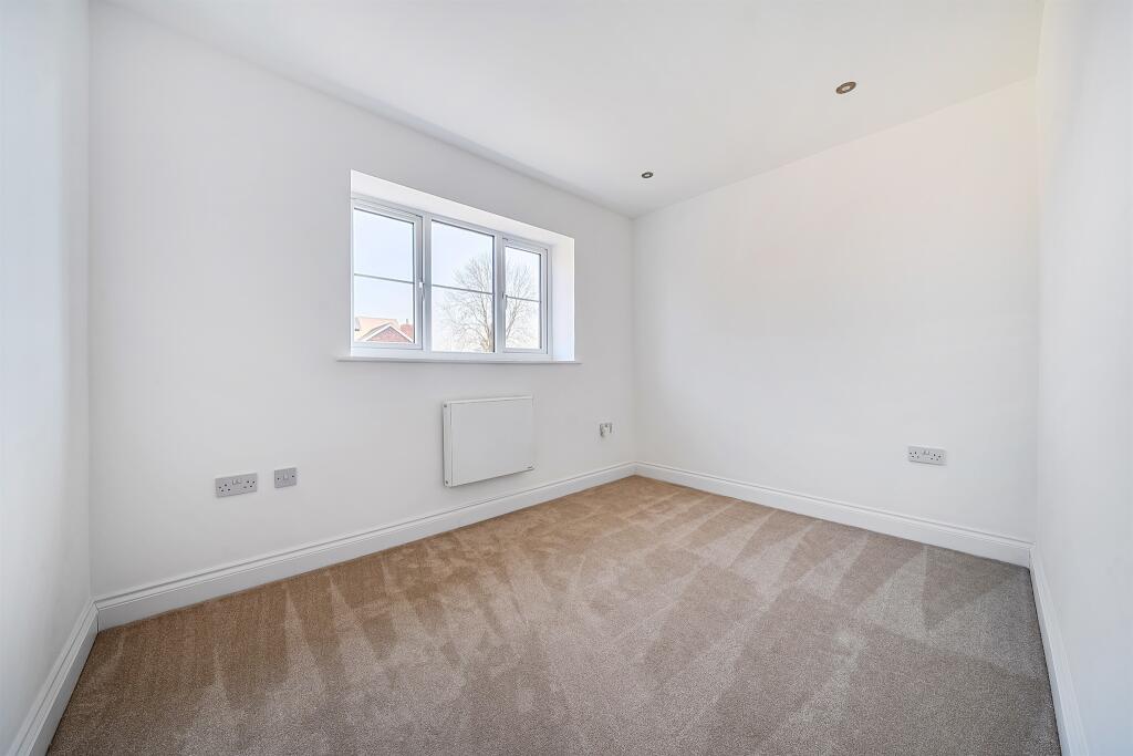 Additional image 18 of Crossfields, St. Albans