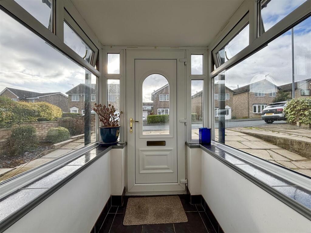 Additional image 11 of Hunters Park Avenue, Clayton, Bradford