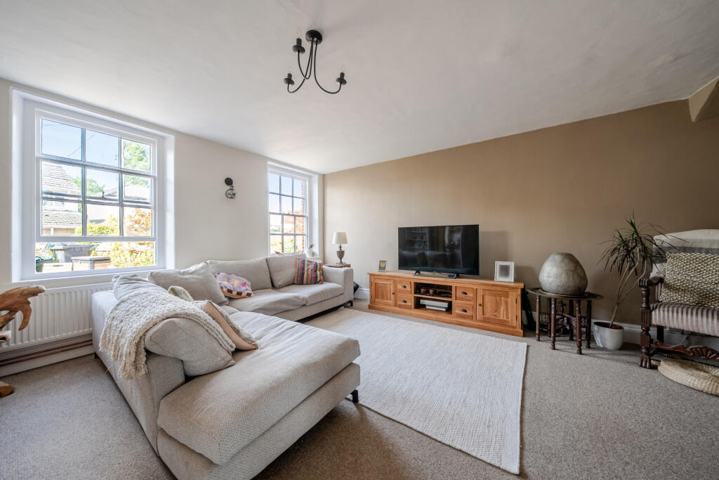 House in East Devon, Woodbury - View 2