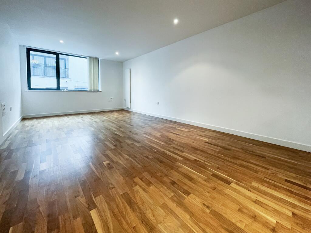 Apartment in London, Brondesbury - View 3