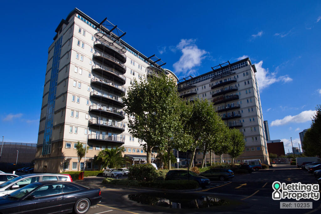 Main image of property: High Street, Stratford, London, E15 2NS