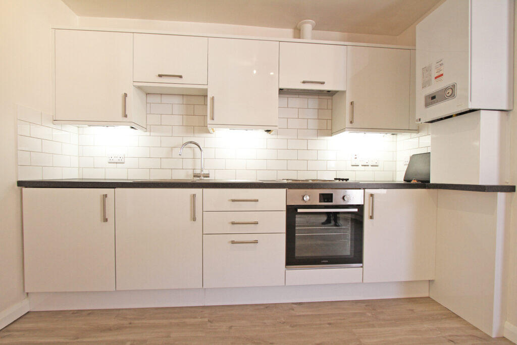 Main image of property: Parsons Street, Banbury, OXON, OX16