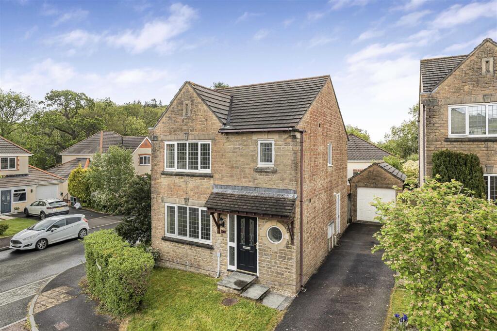 Main image of property: Kestrel Close, Okehampton