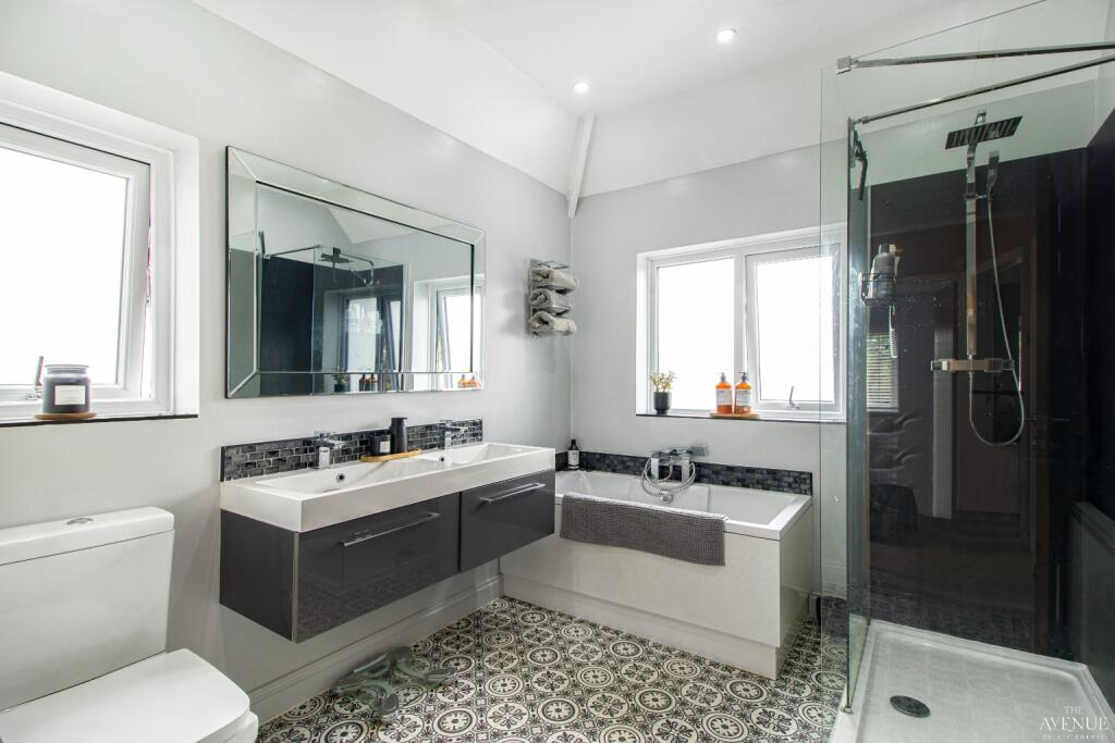 Additional image 35 of Sutton Coldfield, West Midlands, B76