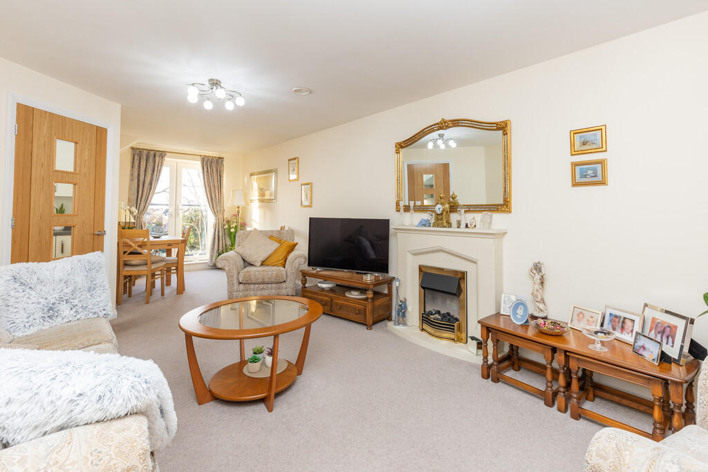 Main image of property: Cop Lane, Penwortham