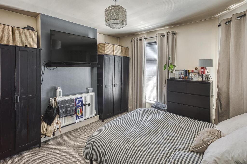 House in Derby, Littleover - More