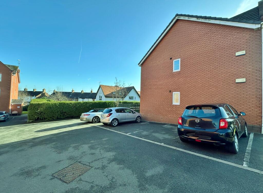 Pensby Road, Heswall, CH60 photo 4
