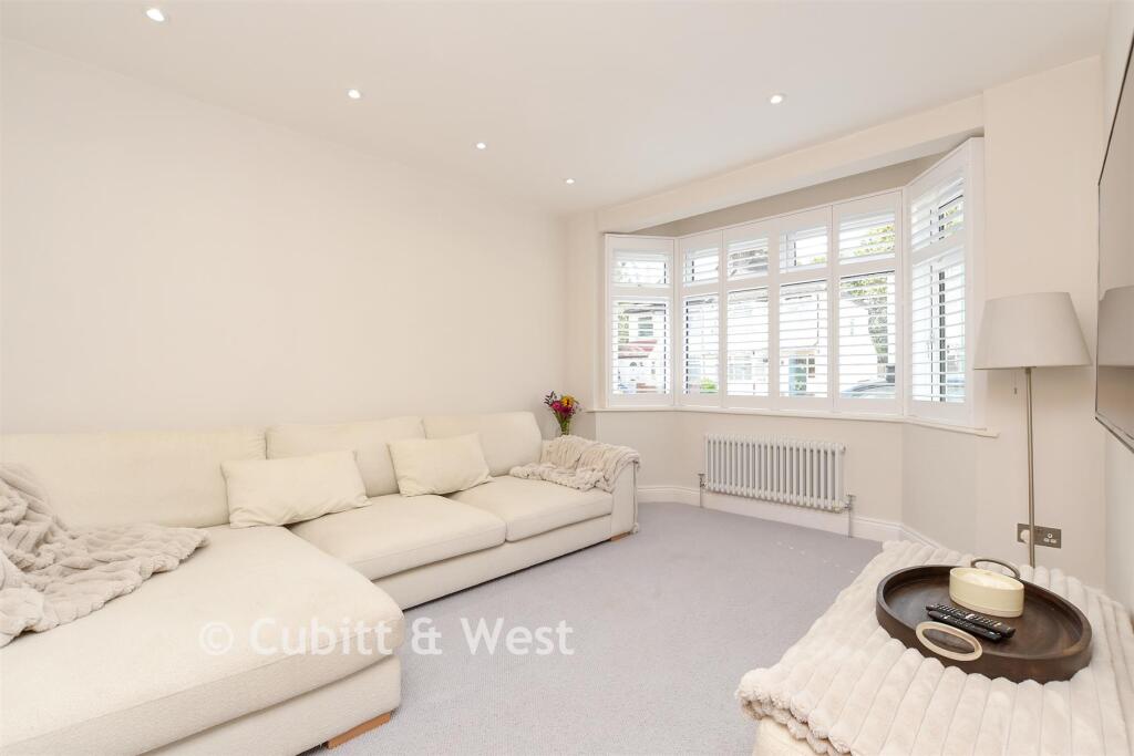 Main image of property: Oxford Road, Wallington, Surrey