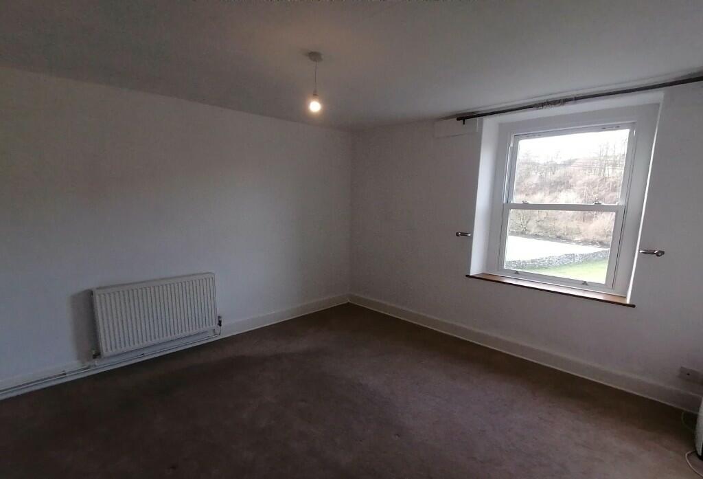 Willow Wood, Langcliffe BD24 photo 4