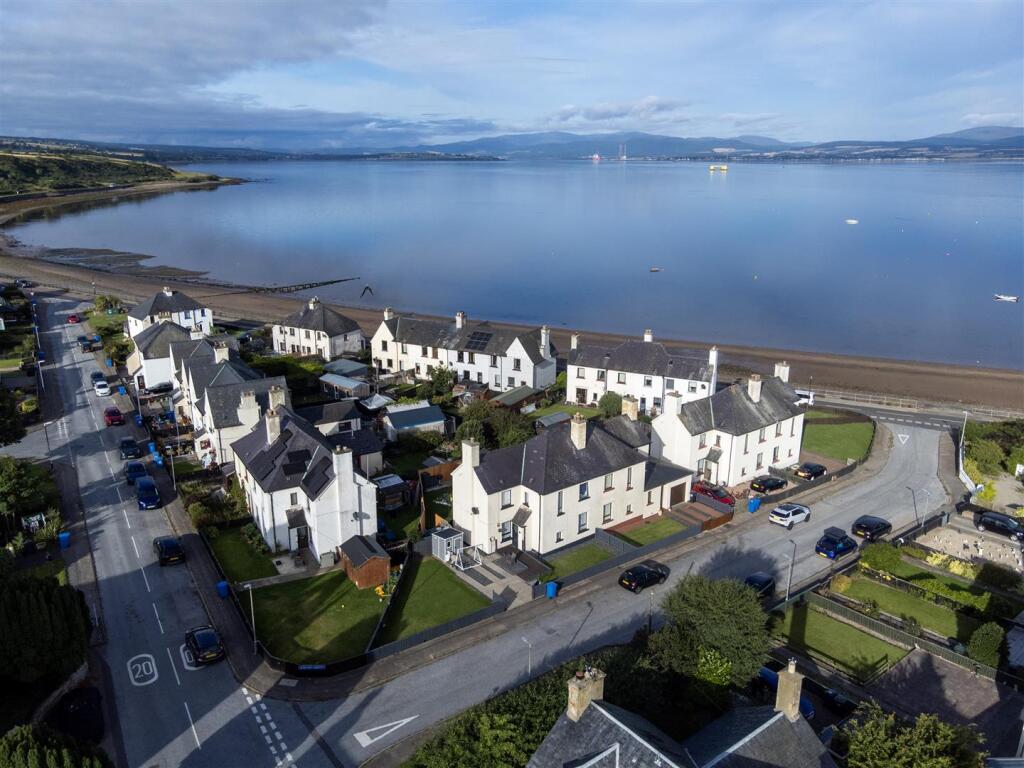 Main image of property: 7, Bayview Crescent, Cromarty