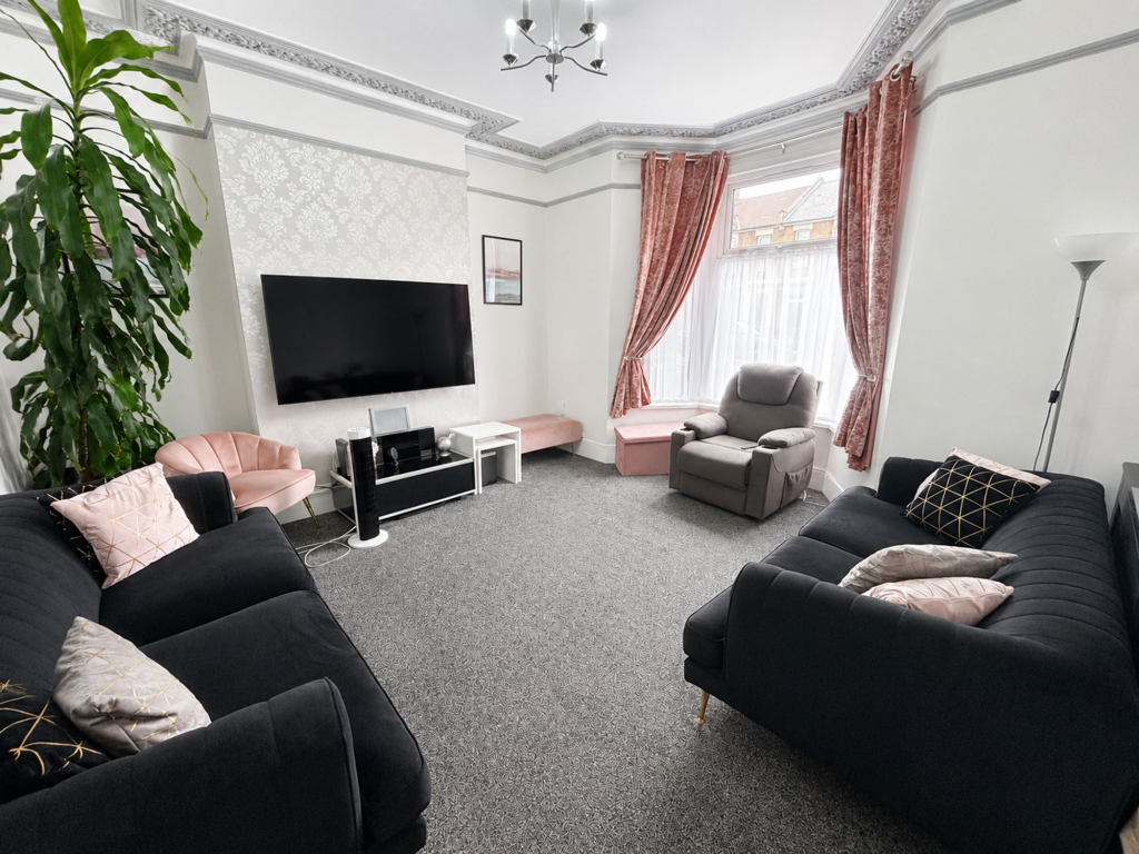 House in London, Leyton - View 2