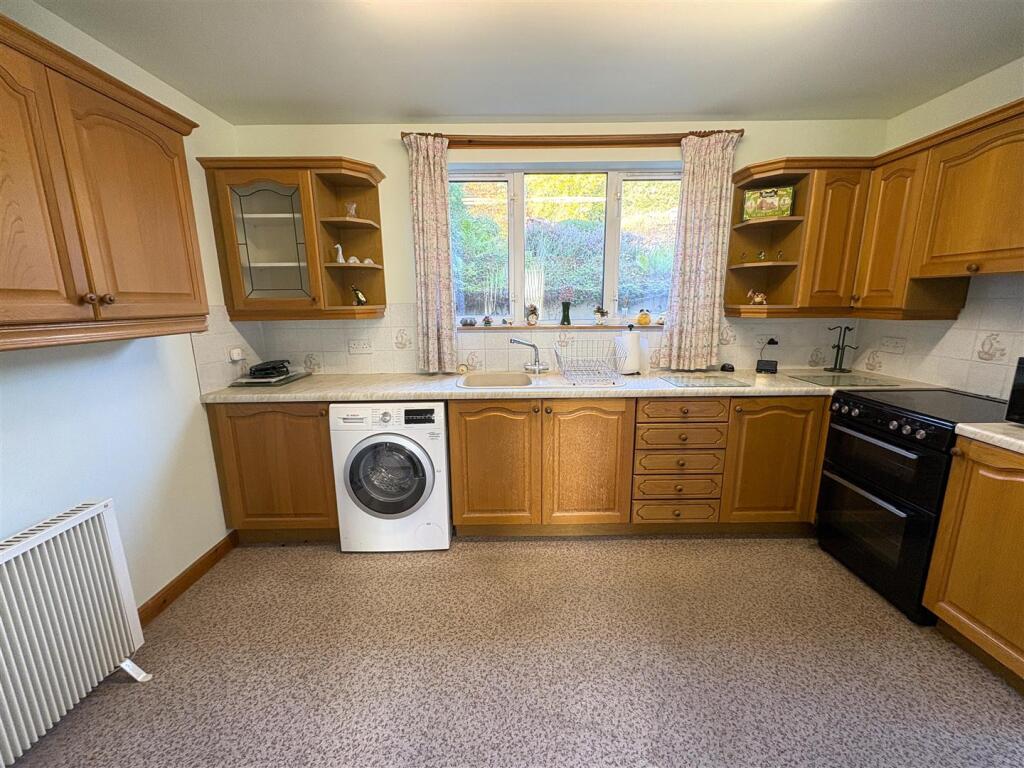 House in Aberdeen - View 5