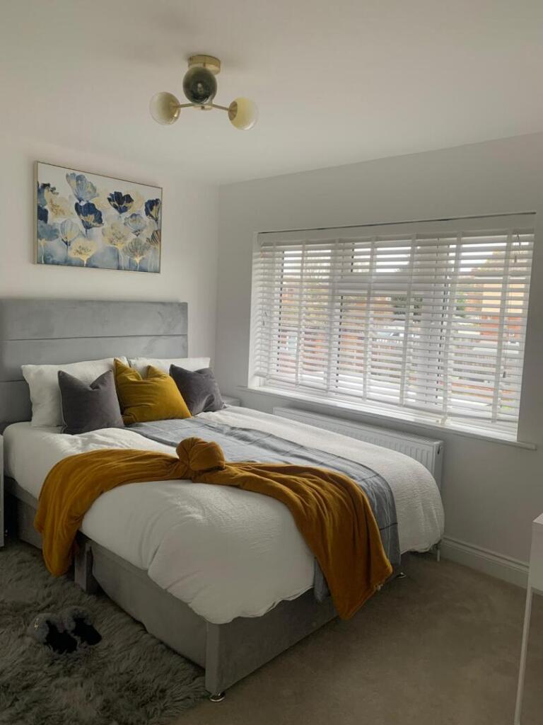 Main image of property: The Turnstones, Watford, WD25 9SB