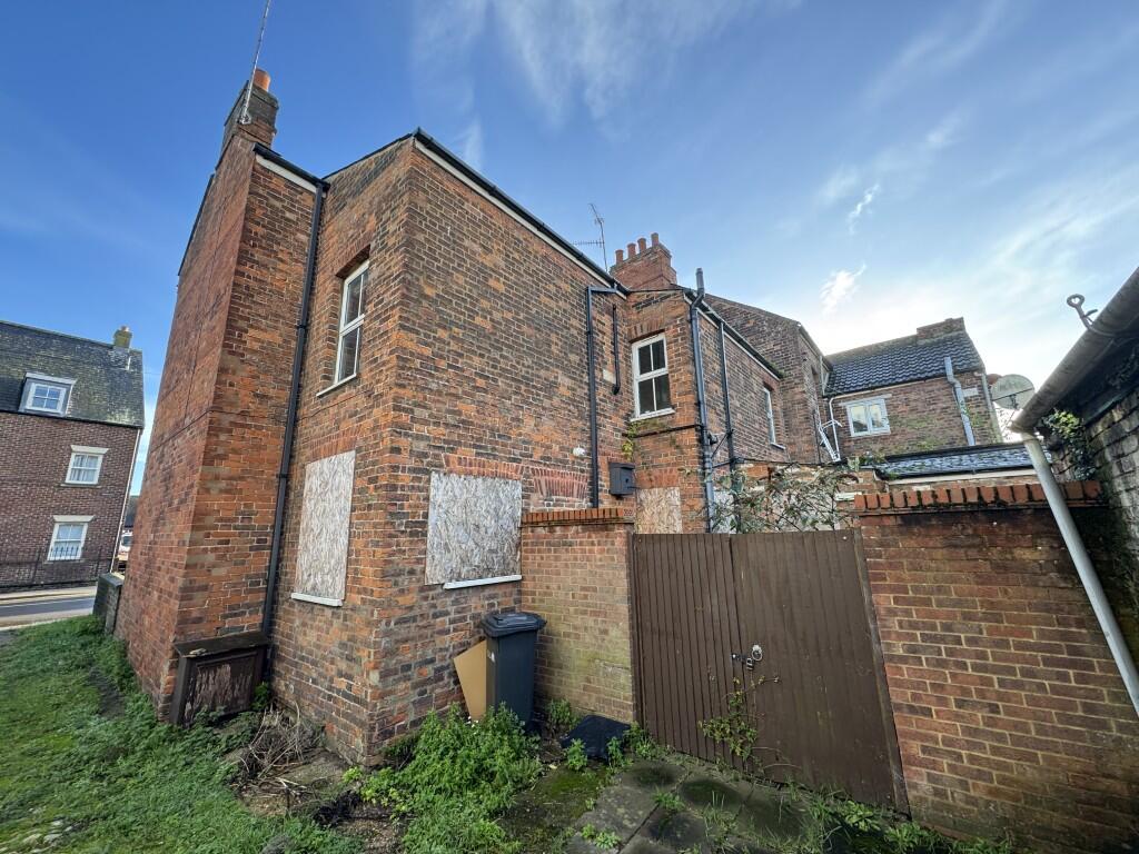 7 Blackfriars Road, King's Lynn PE30 1NR photo 2