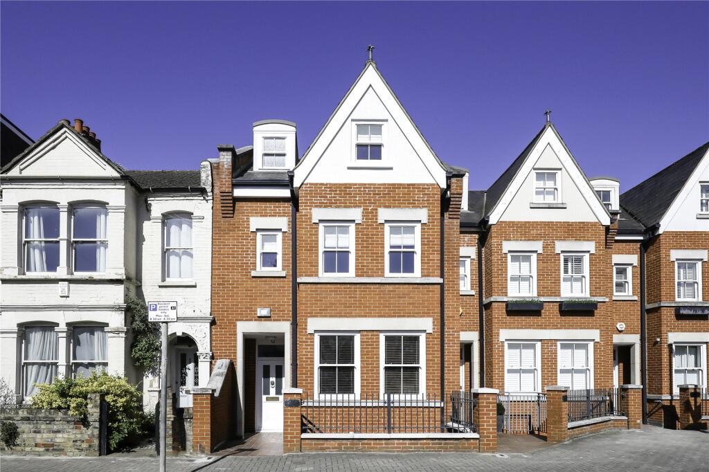 Main image of property: Wharf Terrace, Deodar Road, Putney, London, SW15
