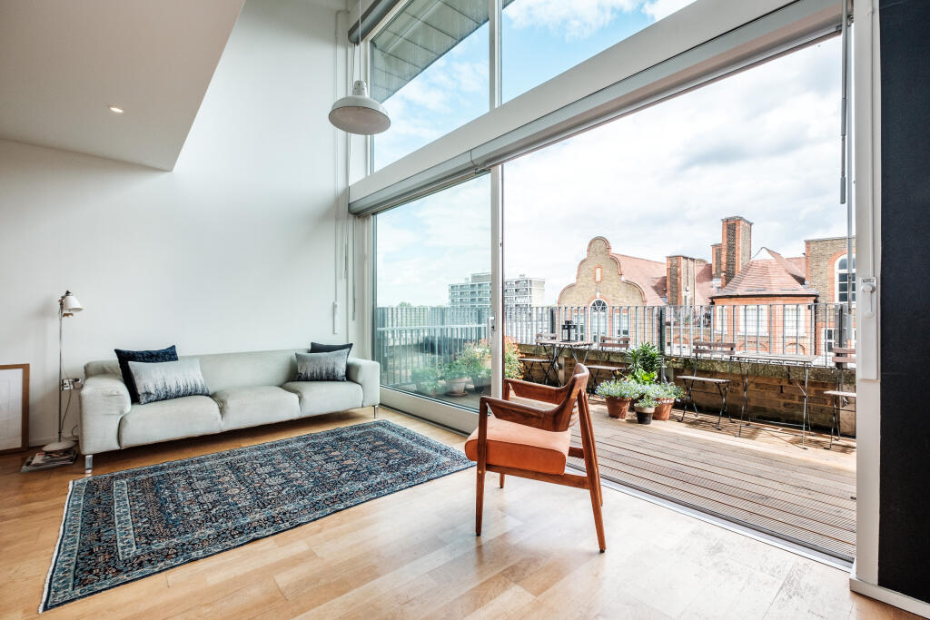 Main image of property: Stepney City Apartments, Stepney, E1