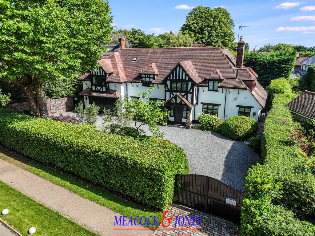 Main image of property: Ridgeway, Hutton Mount, Brentwood