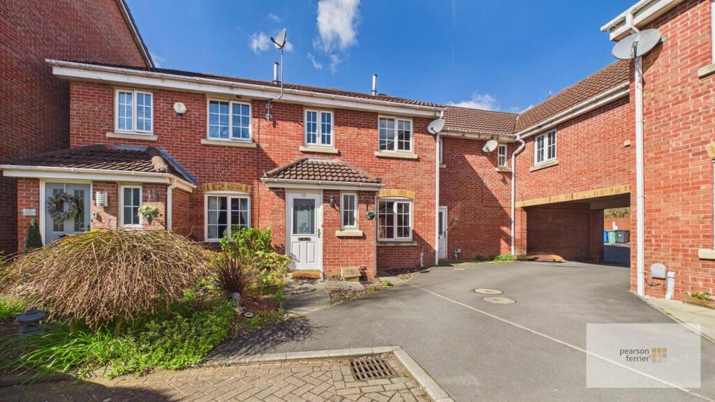 Main image of property: Kingsdale Close, Bury