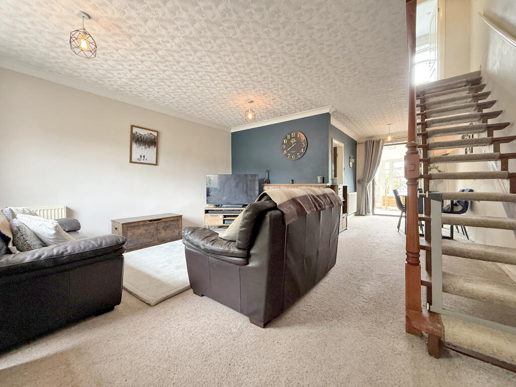 House in Driffield, Little Driffield - View 4
