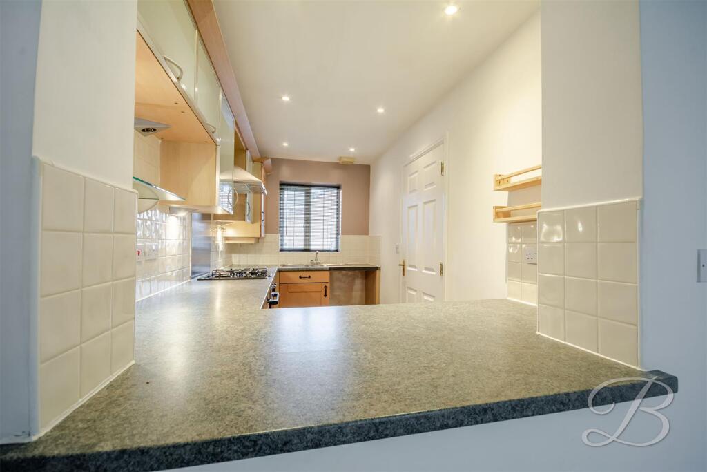 House in Nottingham - View 4
