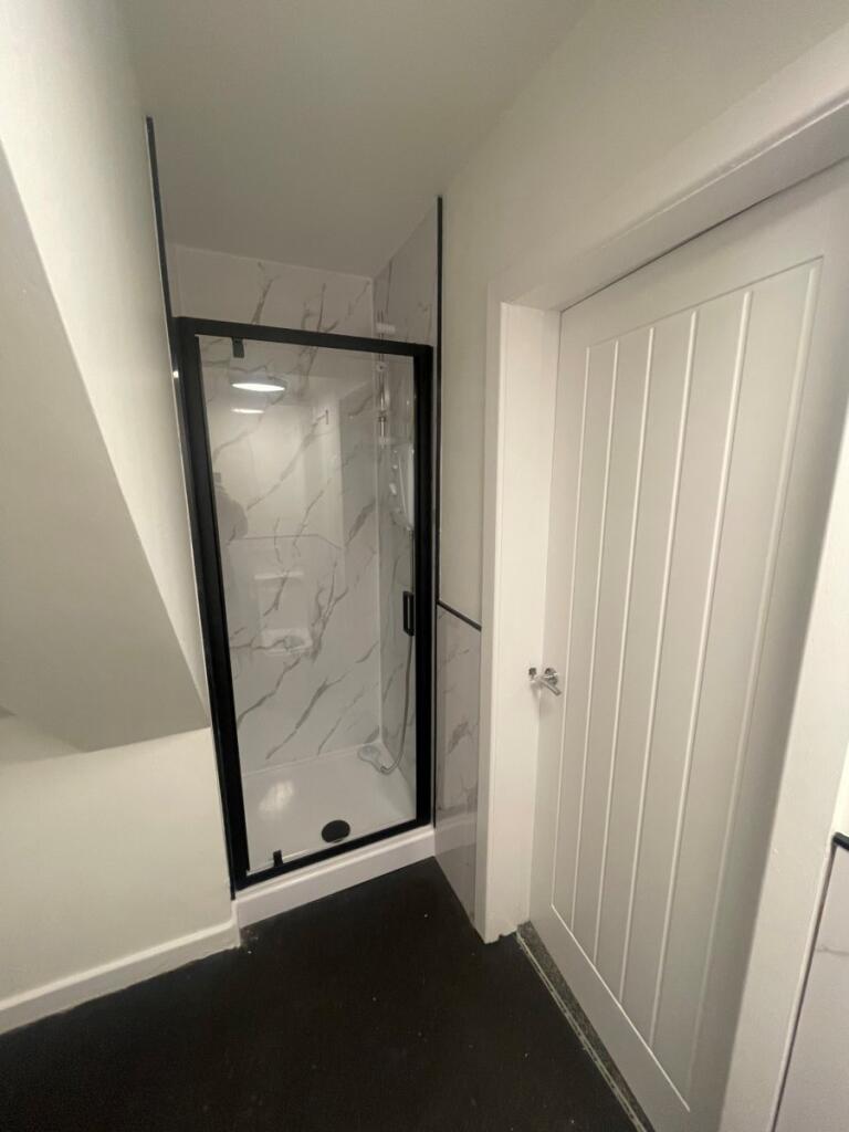 Apartment in Wigan - More