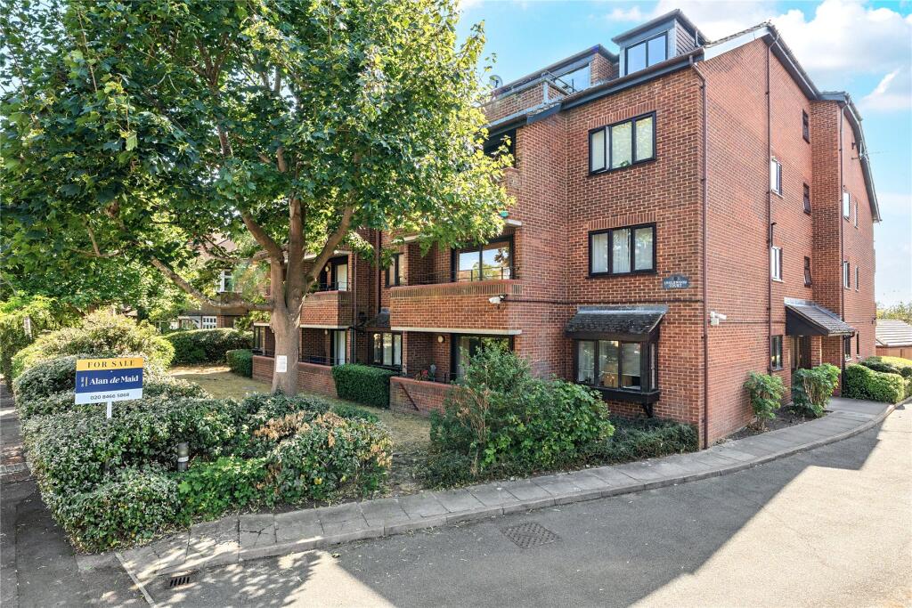 Main image of property: Oaklands Road, Bromley