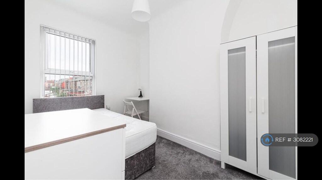 House in Liverpool - View 5