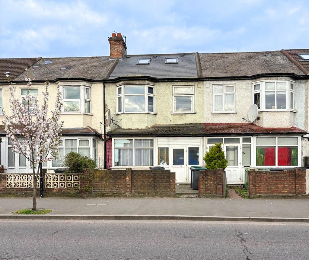 Main image of property: Broad Lane, London, N15