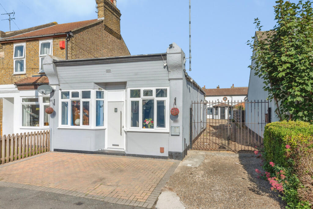 Main image of property: St. Andrews Road, Shoeburyness, Southend-on-Sea, Essex, SS3