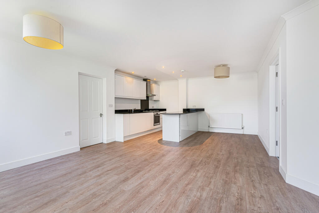Apartment in Waverley, Upper Bourne, Farnham - View 3